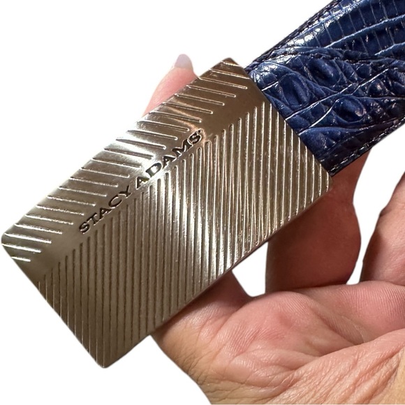 Stacy Adams Alligator Embossed Indigo Blue Leather Belt w/ Logo Buckle (Sz. 32) - Picture 3 of 10